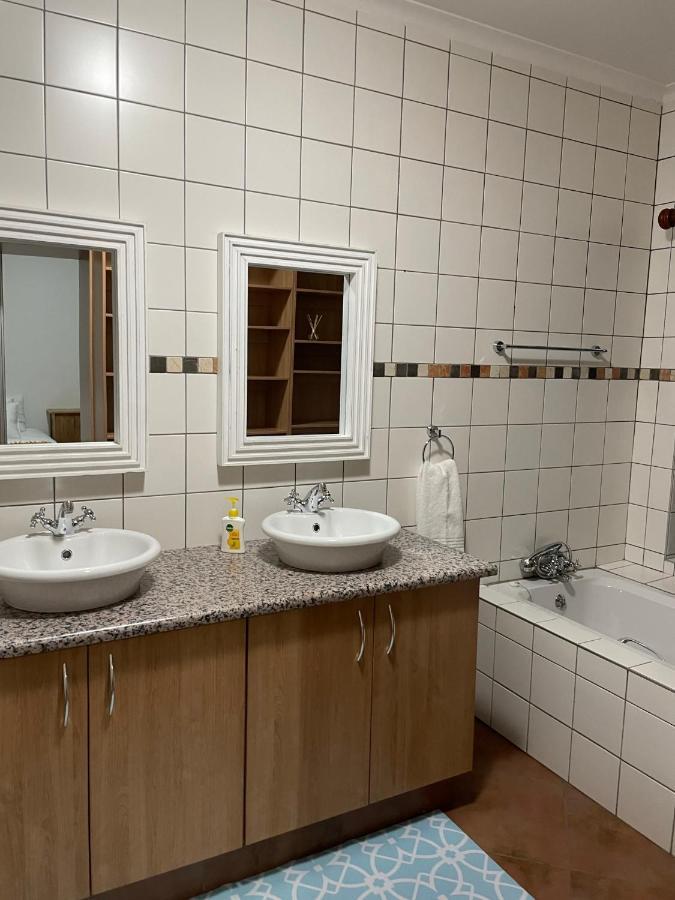 City Comfort Self Catering Windhoek Exterior foto